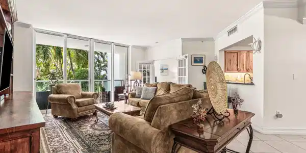 500 SE Mizner Boulevard