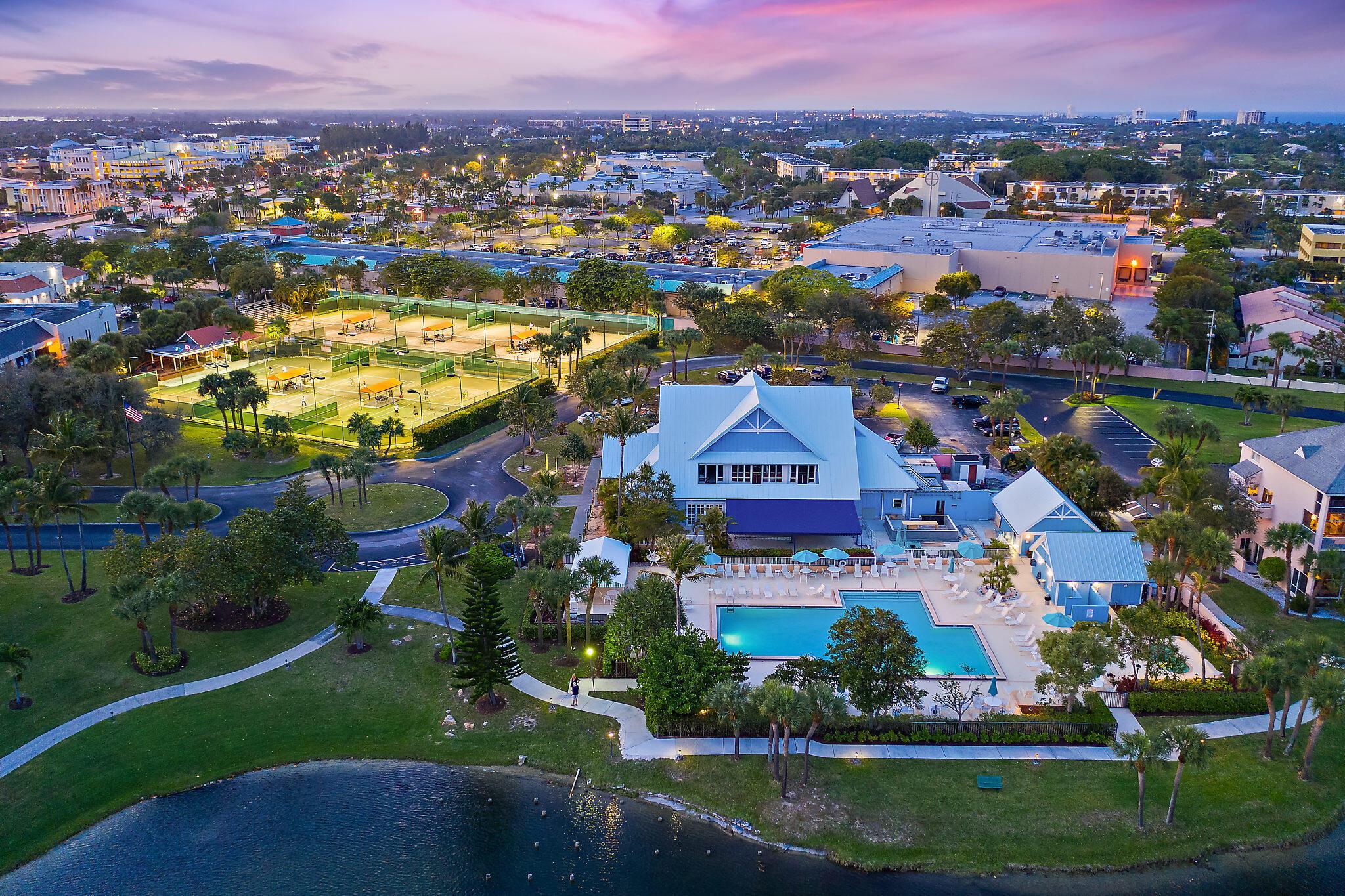 Image 2: 010-JupiterBay-Jupiter-FL-small