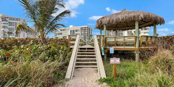 Image 4: 5055 N Hwy A1A #505