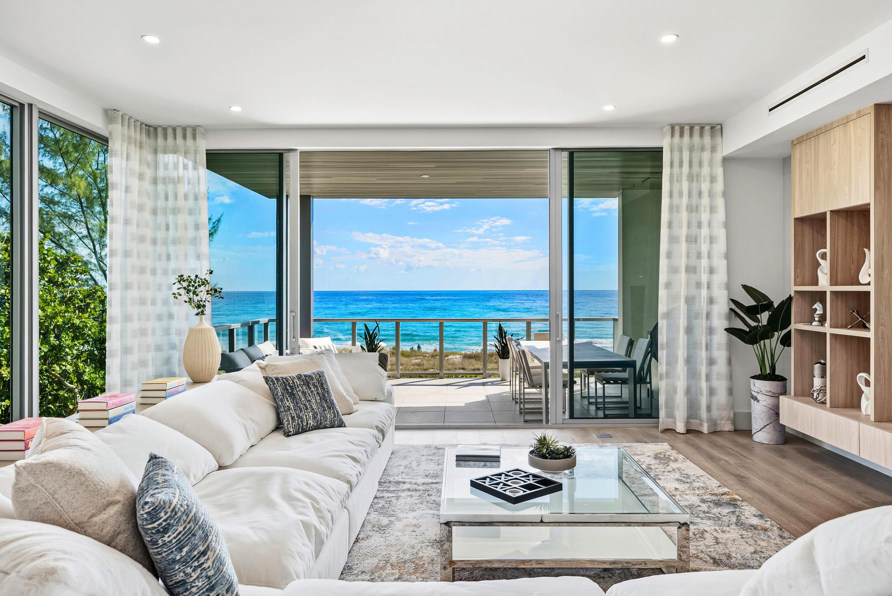 Image 1: Living room