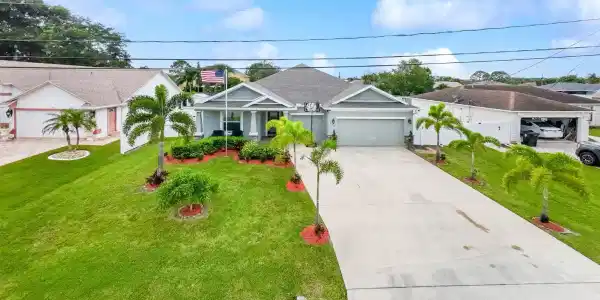 343 SE Fisk Road