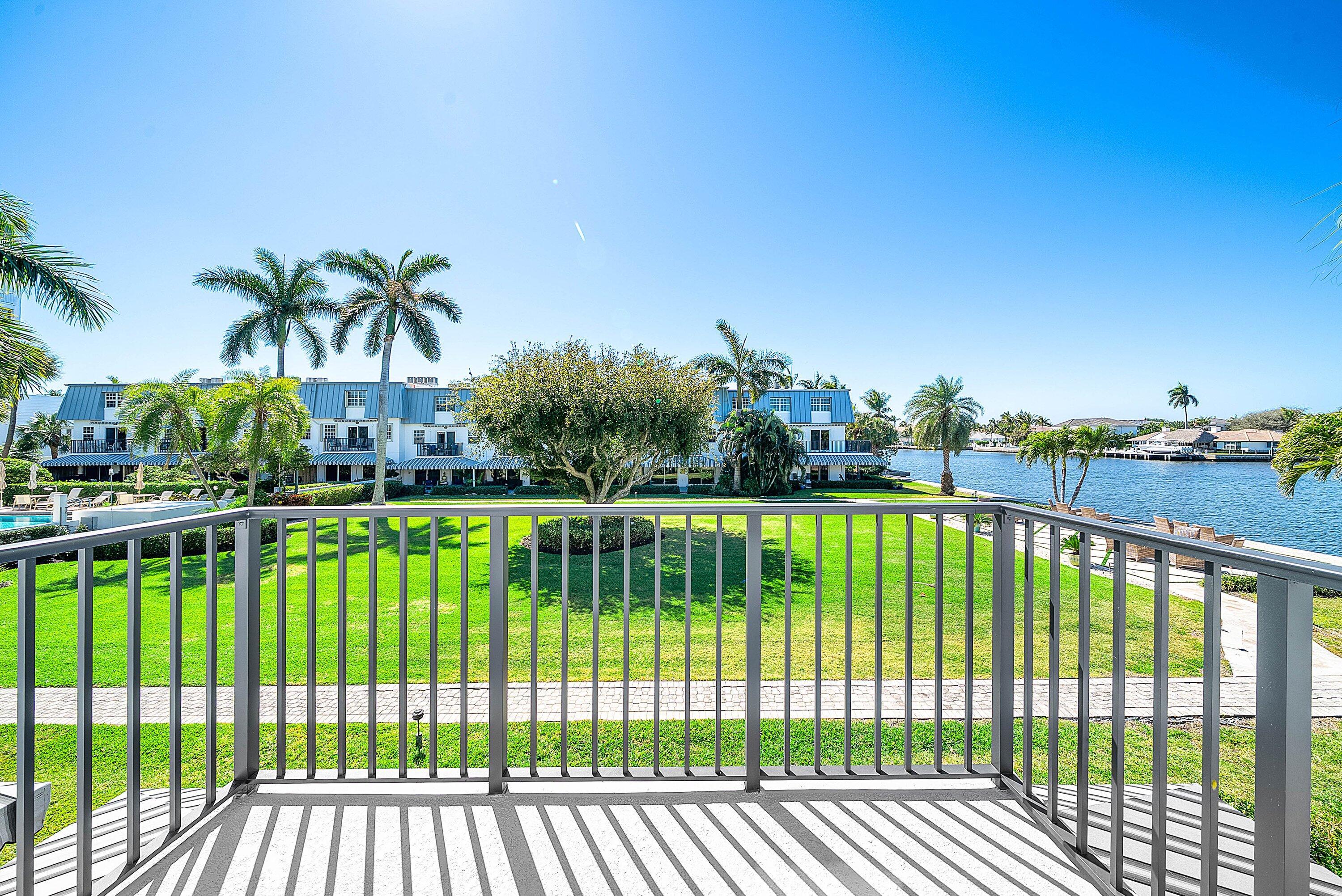 Image 1: Waterfront Terrace