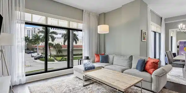 200 E Palmetto Park Road