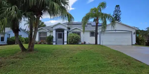 1133 SE Palm Beach Road