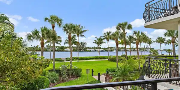 314 Inlet Way