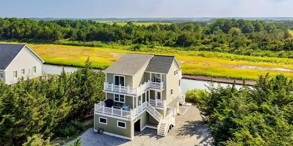 1803 BAY SHORE DRIVE