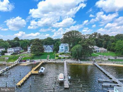 515 LAKE SHORE DRIVE