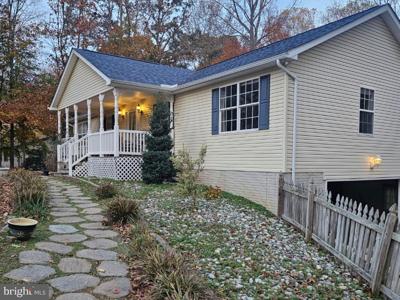 3260 HOWARD DRIVE