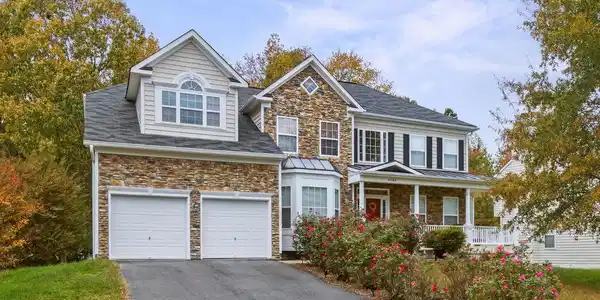 4260 ALEXIS LANE