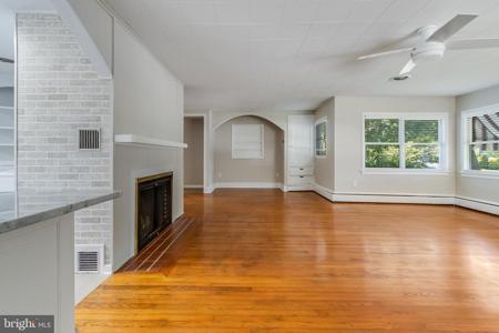 115 QUAKER ROAD