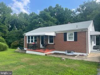 594 CHAPEL TERRACE