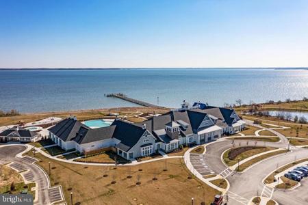 212 SWITCHGRASS WAY
