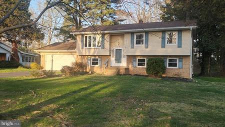 21404 WILLIAMS DRIVE