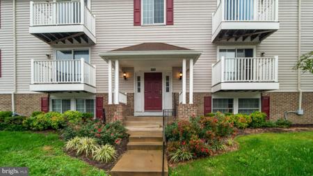 3501L LOCHEARN COURT
