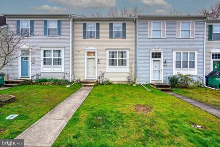 211 WOODLAND GREEN WAY