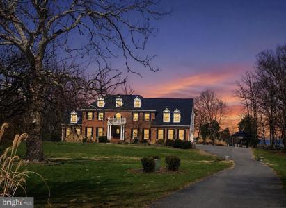1810 LOVE POINT ROAD