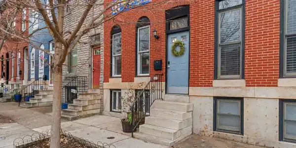 34 MONTFORD AVENUE