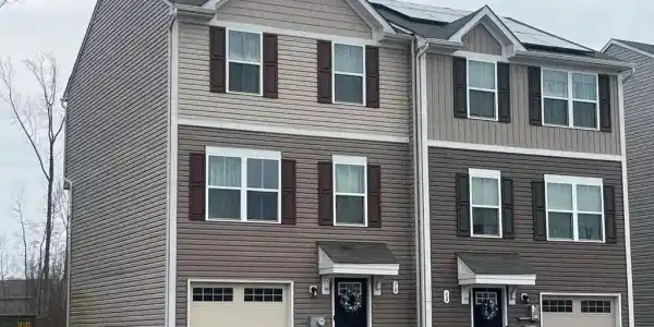 70 HONEYLOCUST CIRCLE