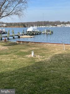 307 EDGEWATER DRIVE