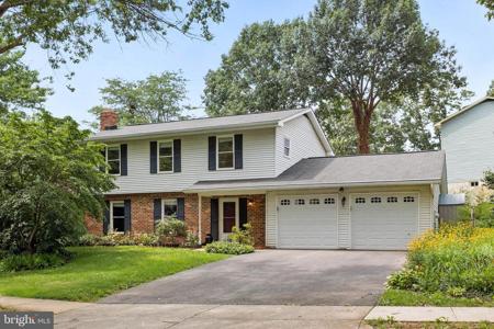 1184 NEPTUNE PLACE