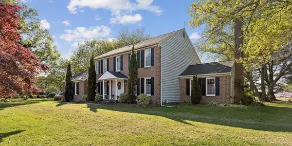117 OVERLOOK DRIVE