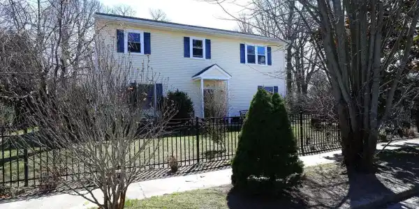 45 CROYDON DRIVE