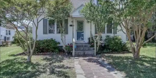 20809 SEVERN ROAD