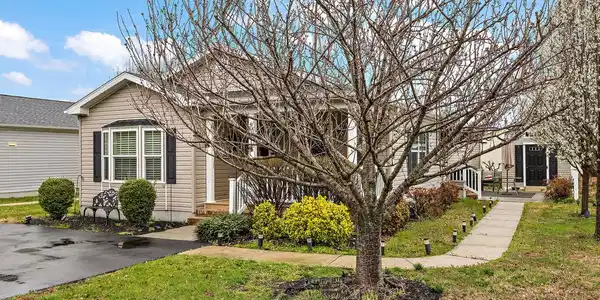 357 BAREFOOT LANE