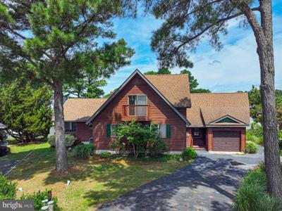 8 LAPORT COURT