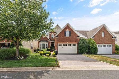 323 SEATTLE SLEW PLACE