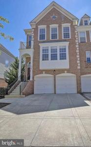 316 DAWNWOOD DRIVE