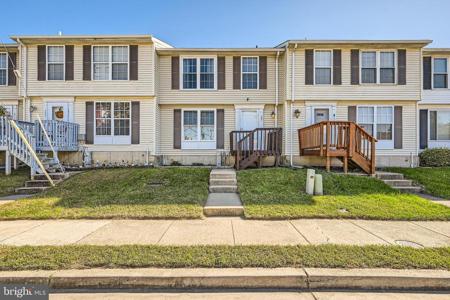 207 MAGNOLIA TERRACE