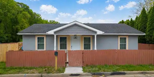 41 CHURCH LANDING ROAD