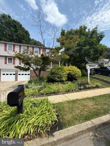 935 MARINE DRIVE