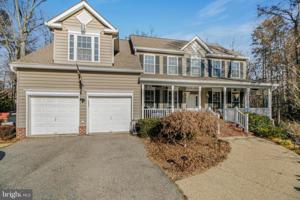 7420 MAYFLOWER COURT