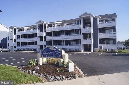 201 HERON DRIVE