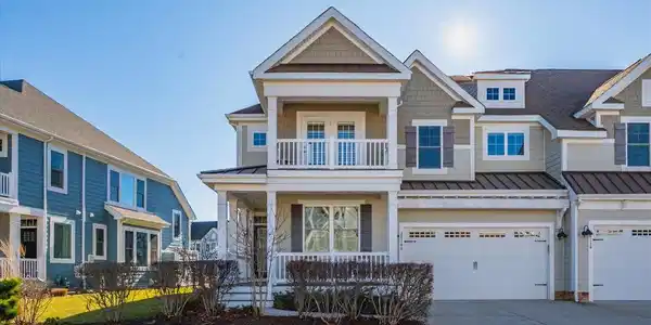 26140 CROSSWINDS LANDING