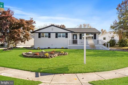 1125 CEDARCLIFF DRIVE
