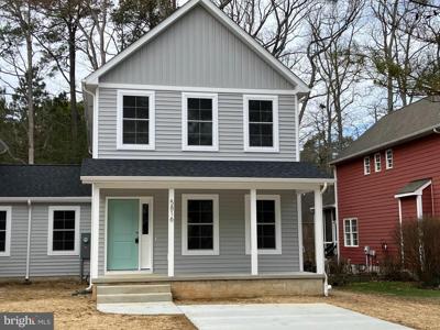 5816 CLAM COVE