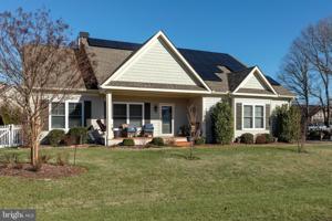 32833 PEAR TREE COURT