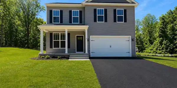 8 WILLIAM AND MARY LANE