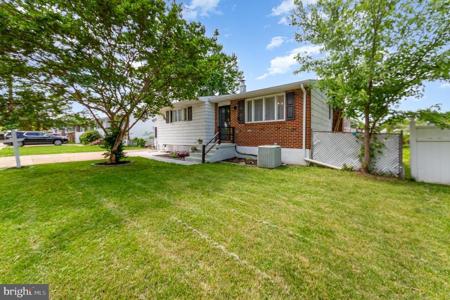 1206 OAKWOOD ROAD