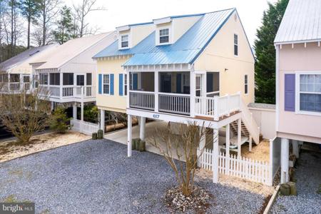 617 SANDY POINT ROAD