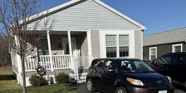 6 WHITE OAK DRIVE