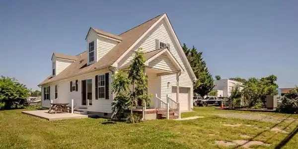116 NEW ROAD