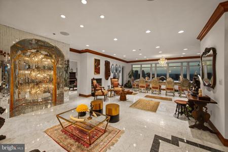 100 HARBORVIEW DRIVE