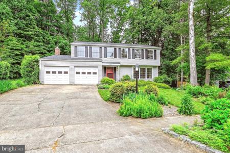 486 BAY GREEN COURT