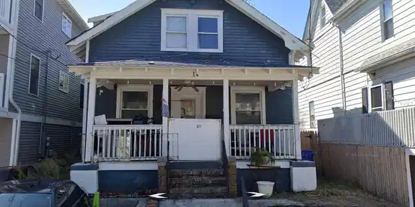 14 WEYMOUTH AVENUE