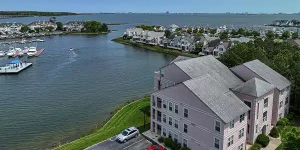 7710 YACHT CLUB DRIVE