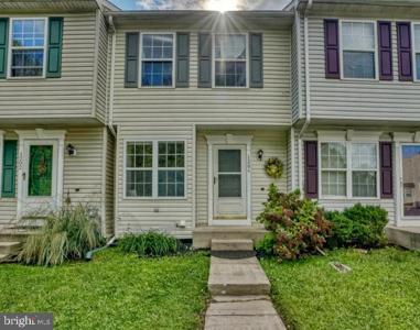 1204 SPLASHING BROOK DRIVE